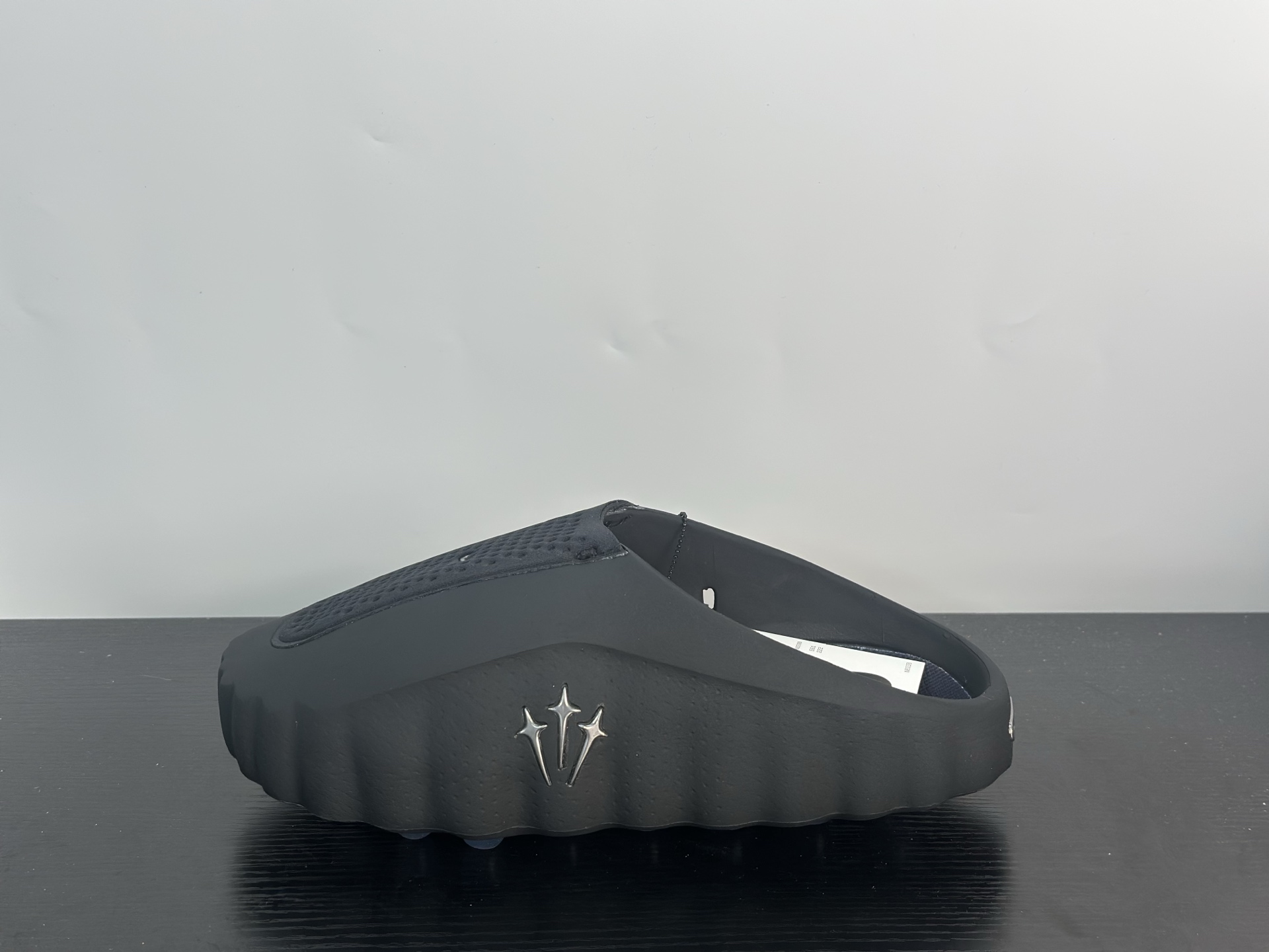 Nike Mind 001
