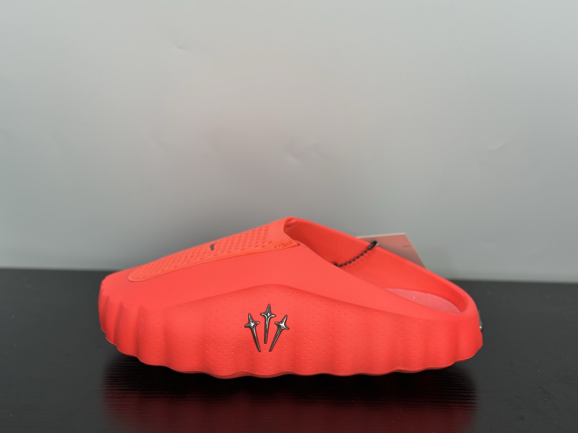 Nike Mind 001
