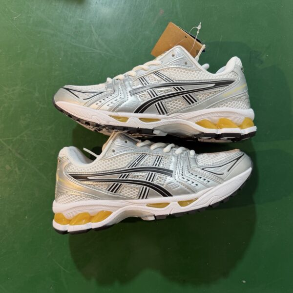 Asics Gel-Kayano 14 Silvery-yellow
