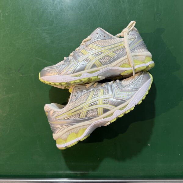 Asics Gel-Kayano 14 Fluorescent green
