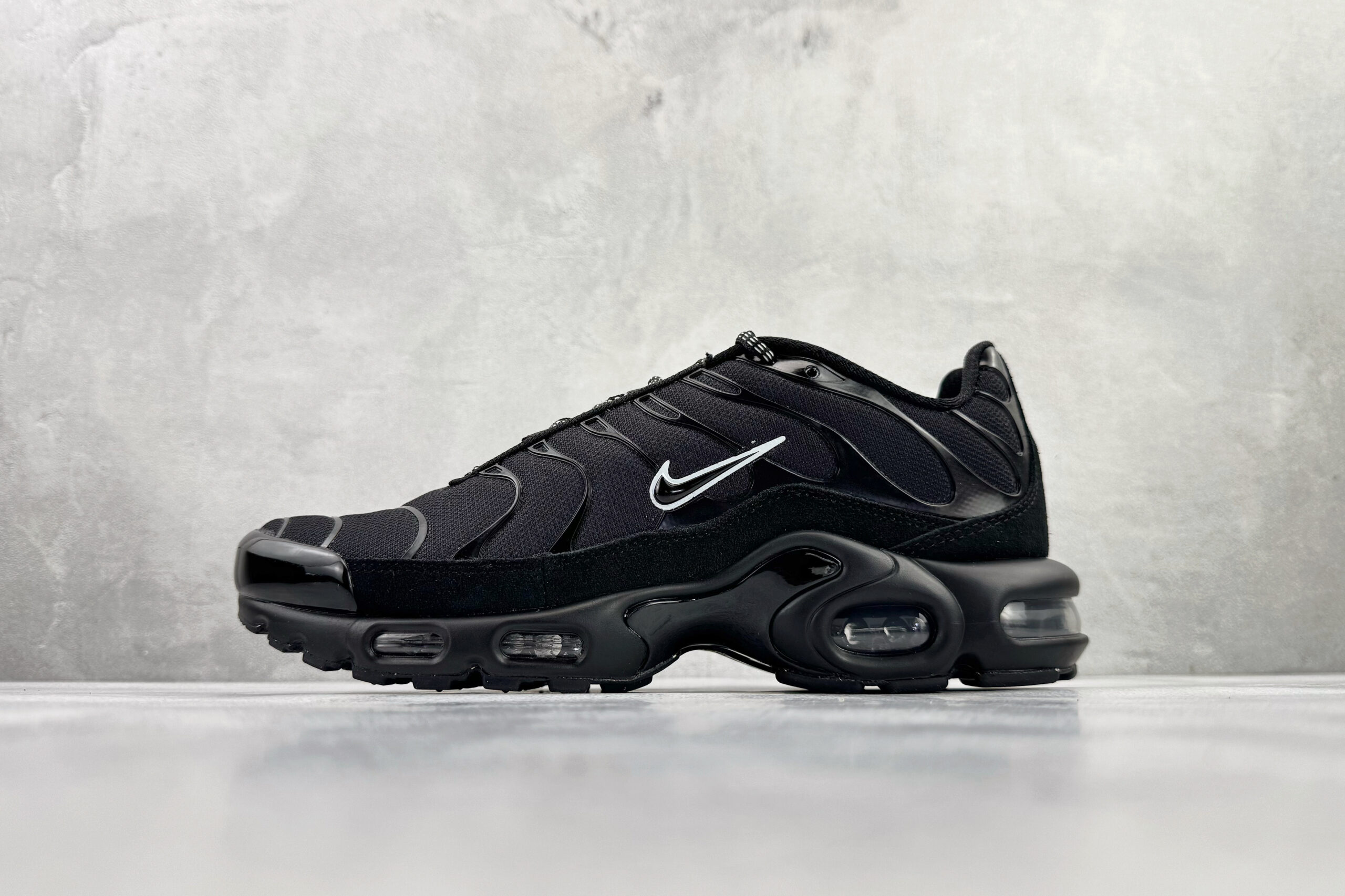 Nike Air Max Plus Black and White Rainbow