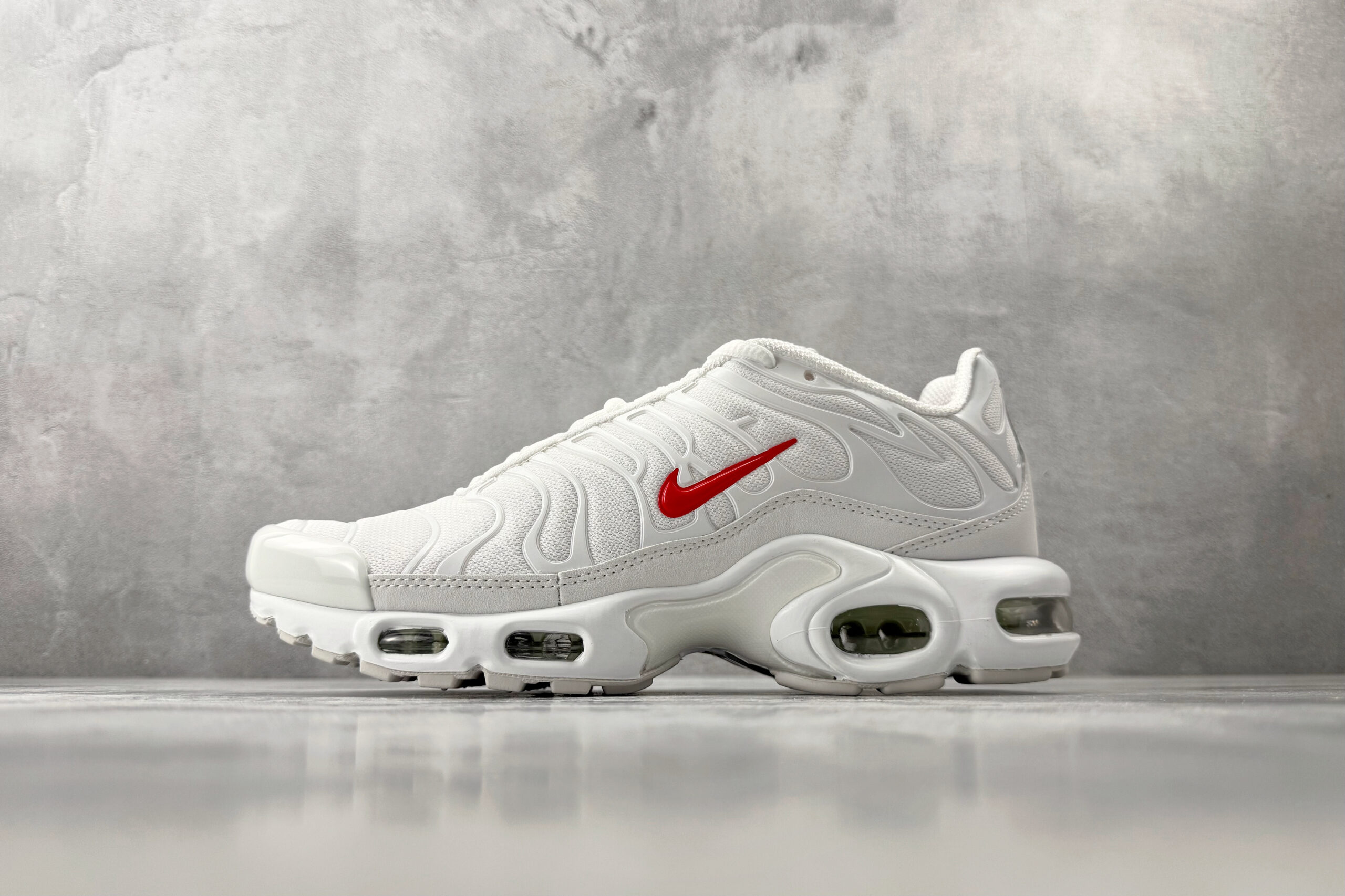 Nike Air Max Plus White and Red Supreme