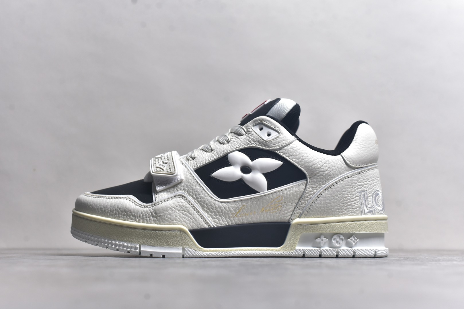 Louis Vuitton LV Trainer