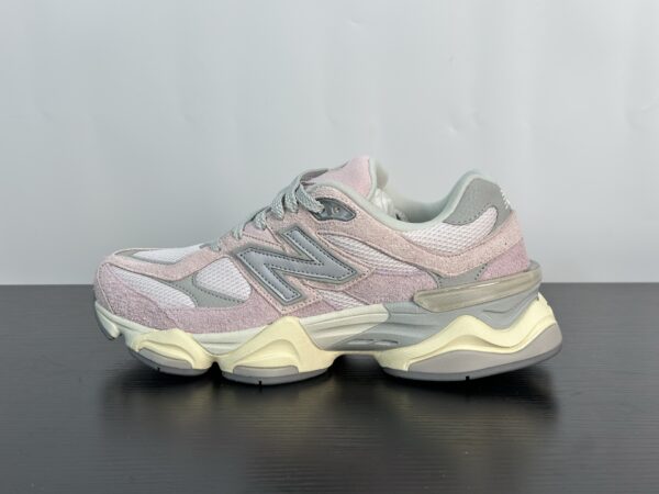 New Balance NB 9060