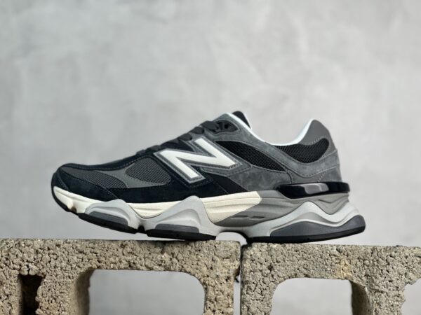 New Balance NB 9060