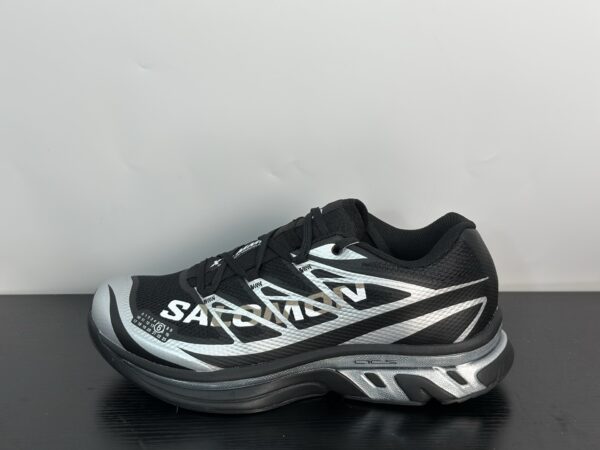 SALOMON XT-6
