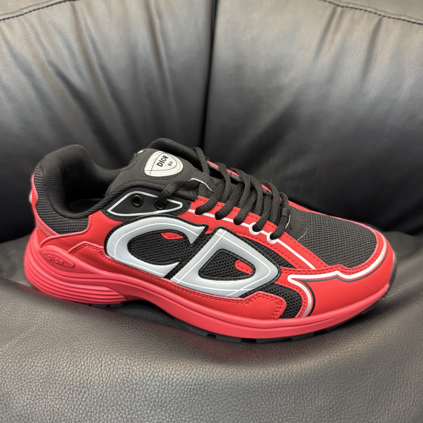 Dior B30