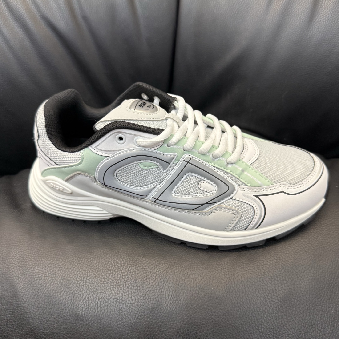 Dior B30