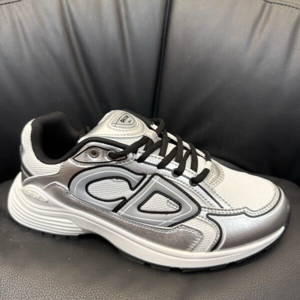 Dior B30